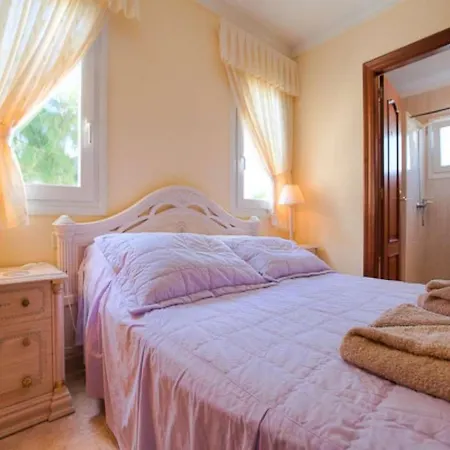 Villa Puerto Del Carmen Sleeps 7 Pool Wifi *