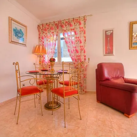 Puerto Del Carmen Sleeps 7 Pool Wifi Willa